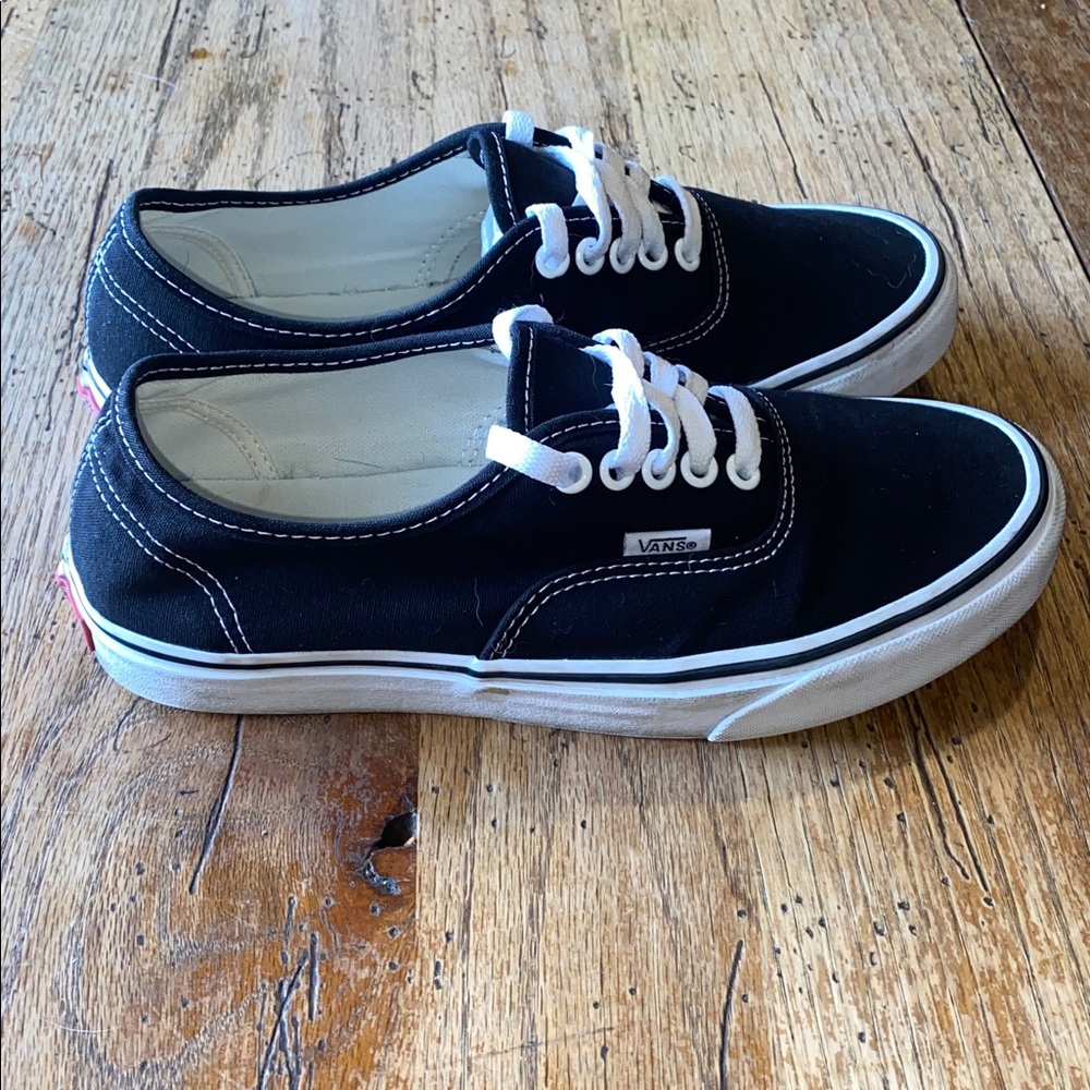 Vans Skate Authentic Black and White Canvas Shoes Size 8.5